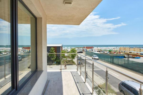 Miruna Luxury Astoria